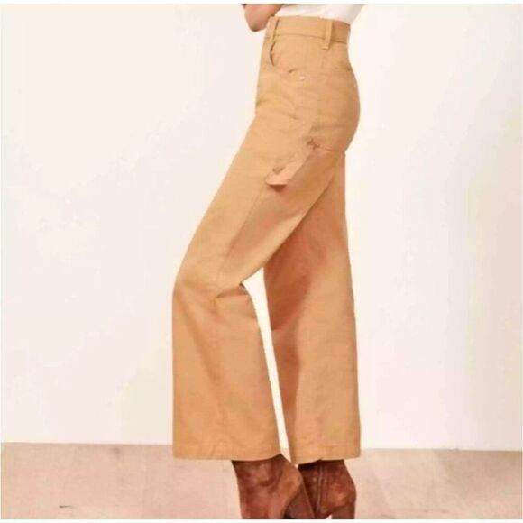Reformation Carpenter Pant in Wheat - Picture 2 of 9